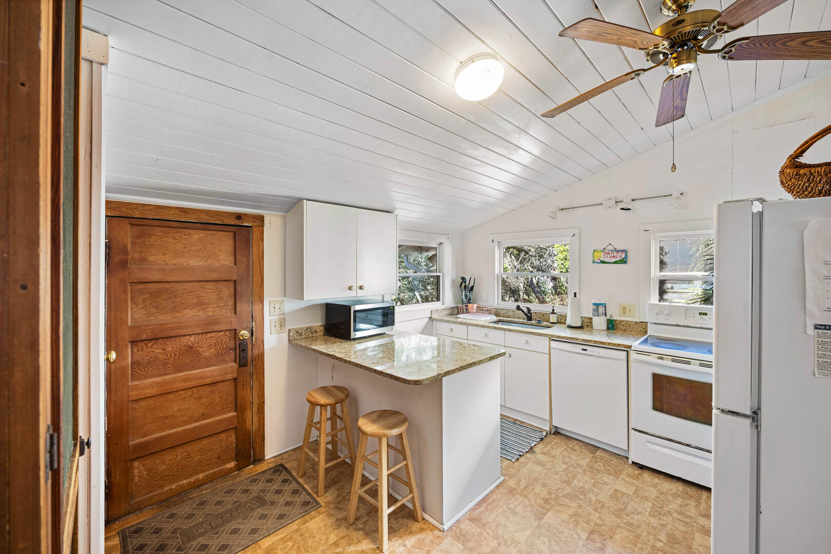 Otis Beach | Photo 392