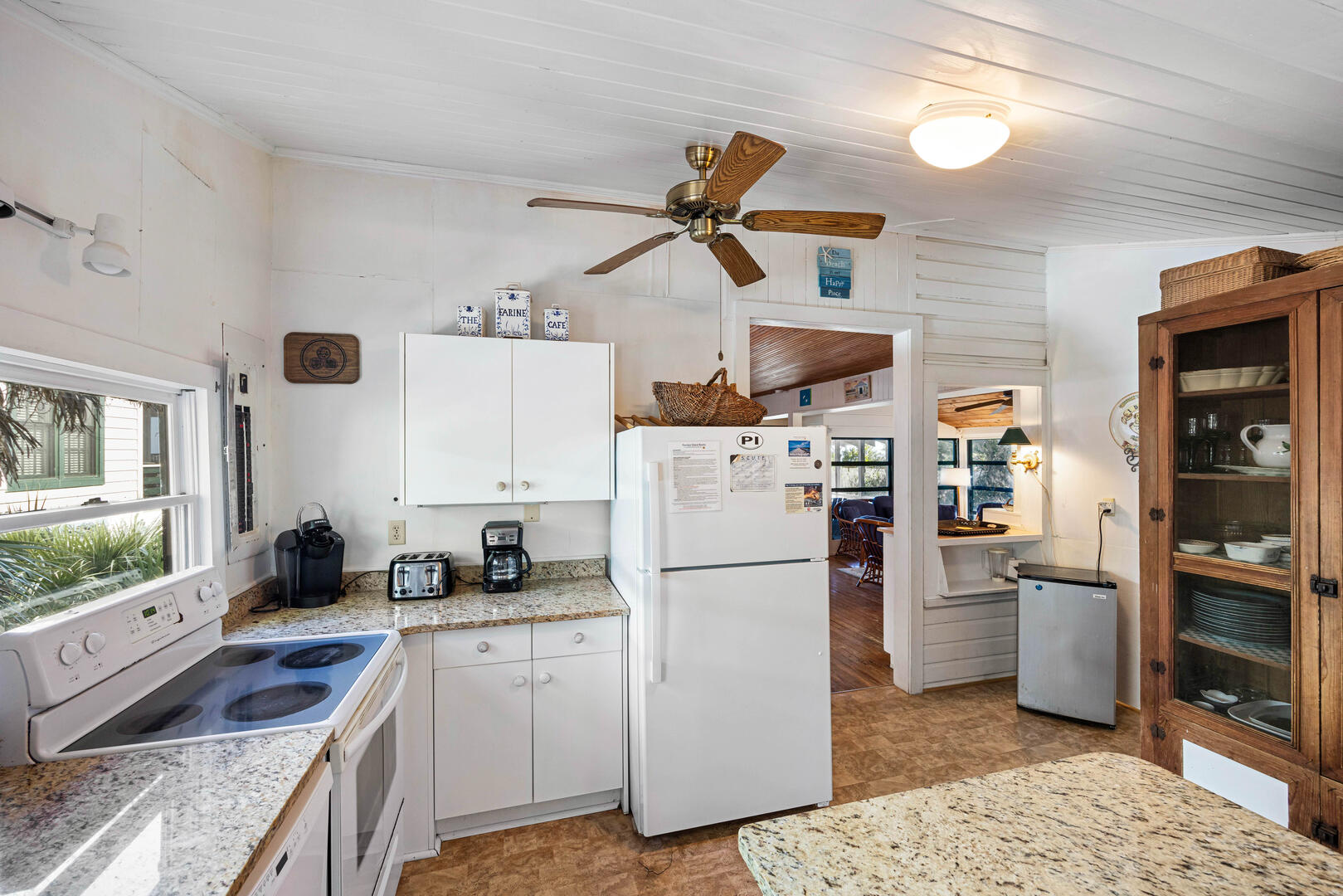 Otis Beach | Photo 396