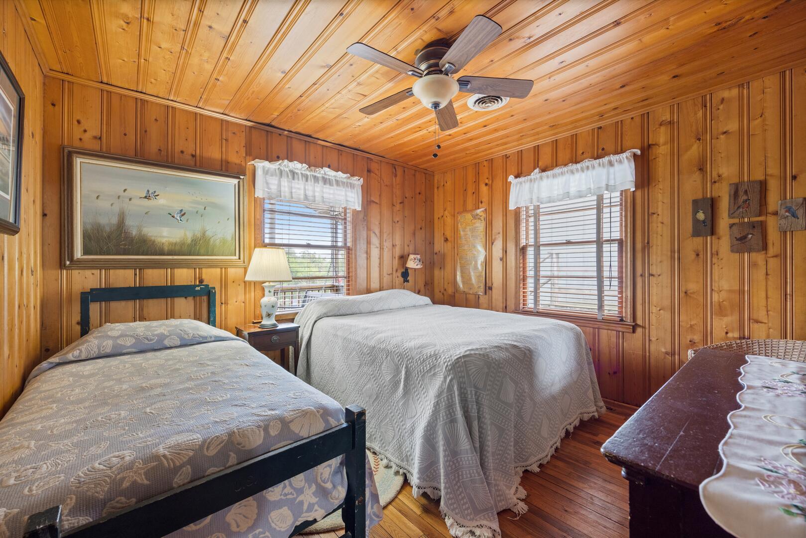 Todd House | Photo 19