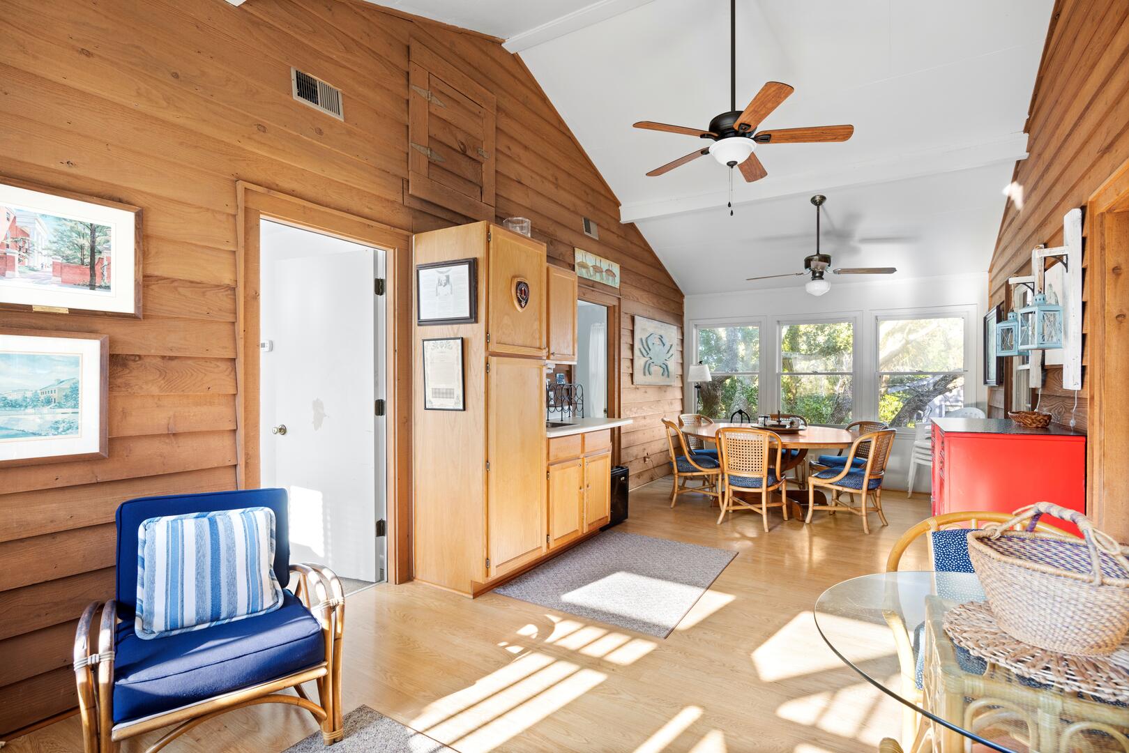 Todd House | Photo 22