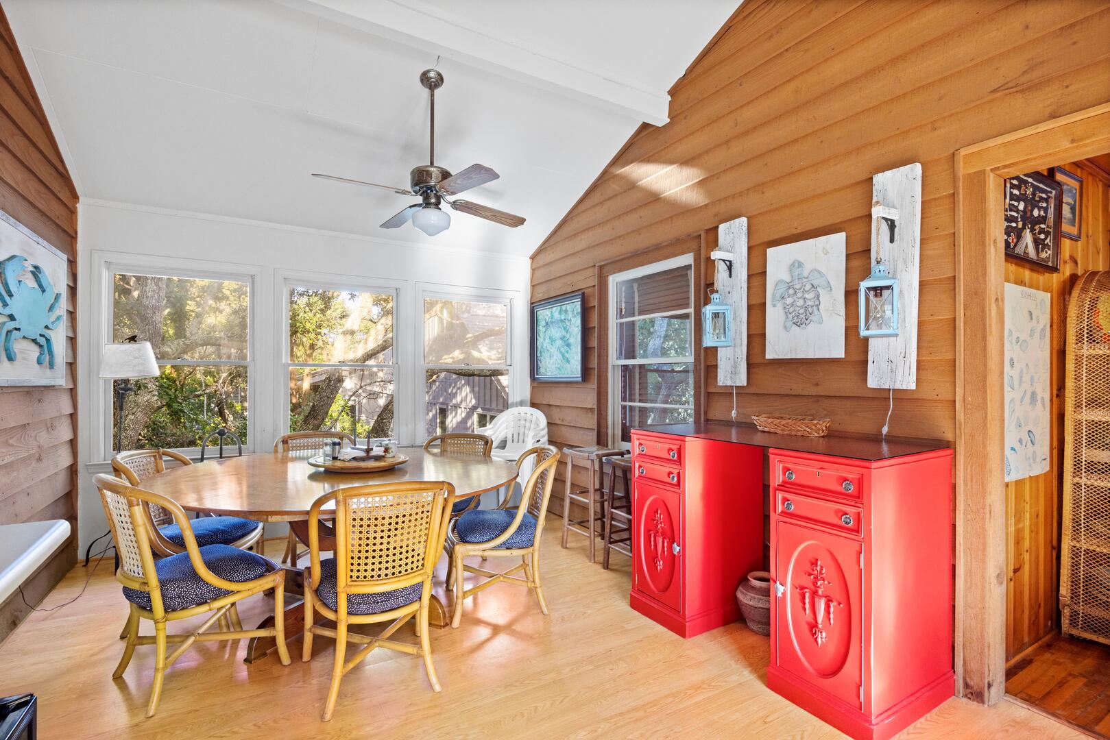 Todd House | Photo 23