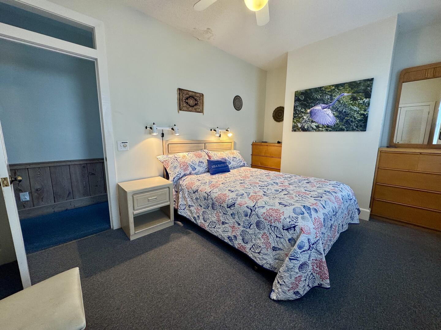 Towne House | Photo 16