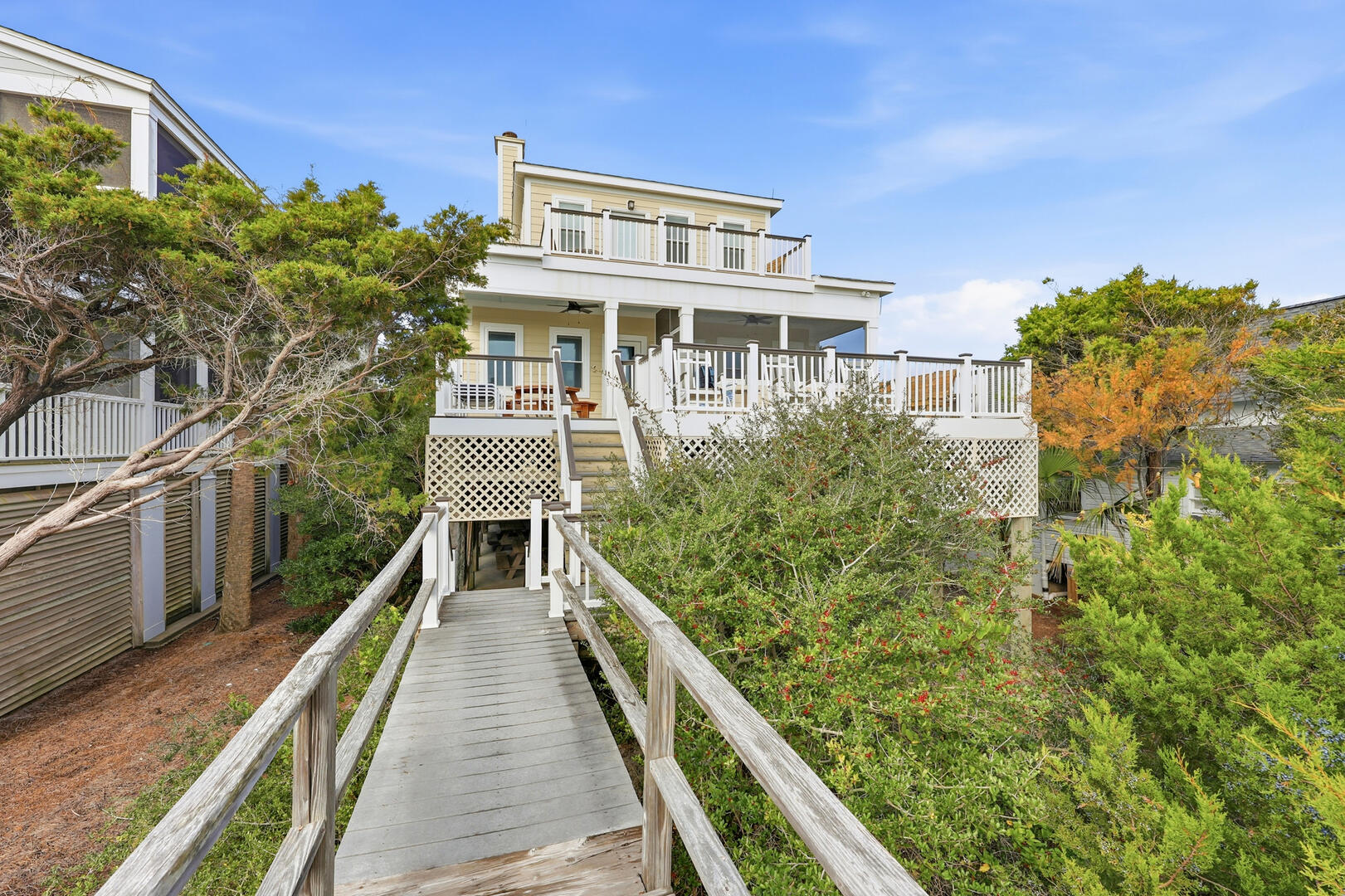 Towne House | Photo 40