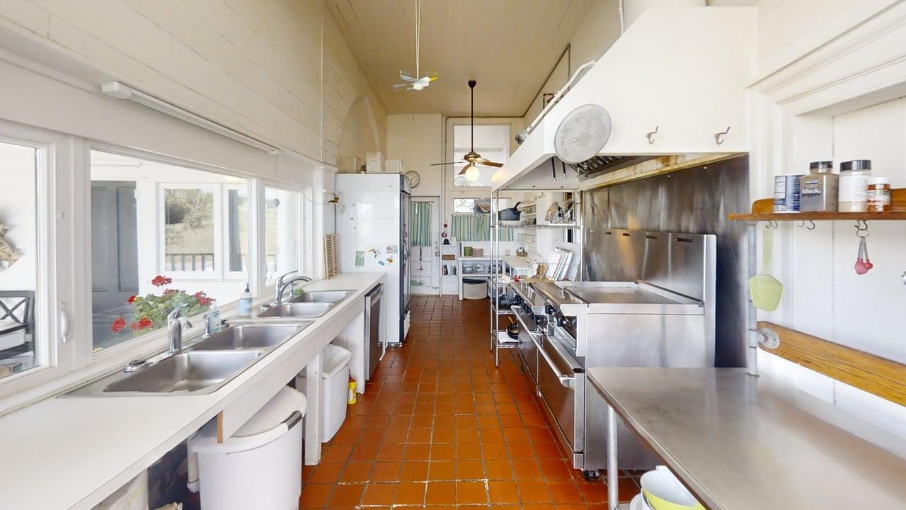 Pelican Inn | Photo 18