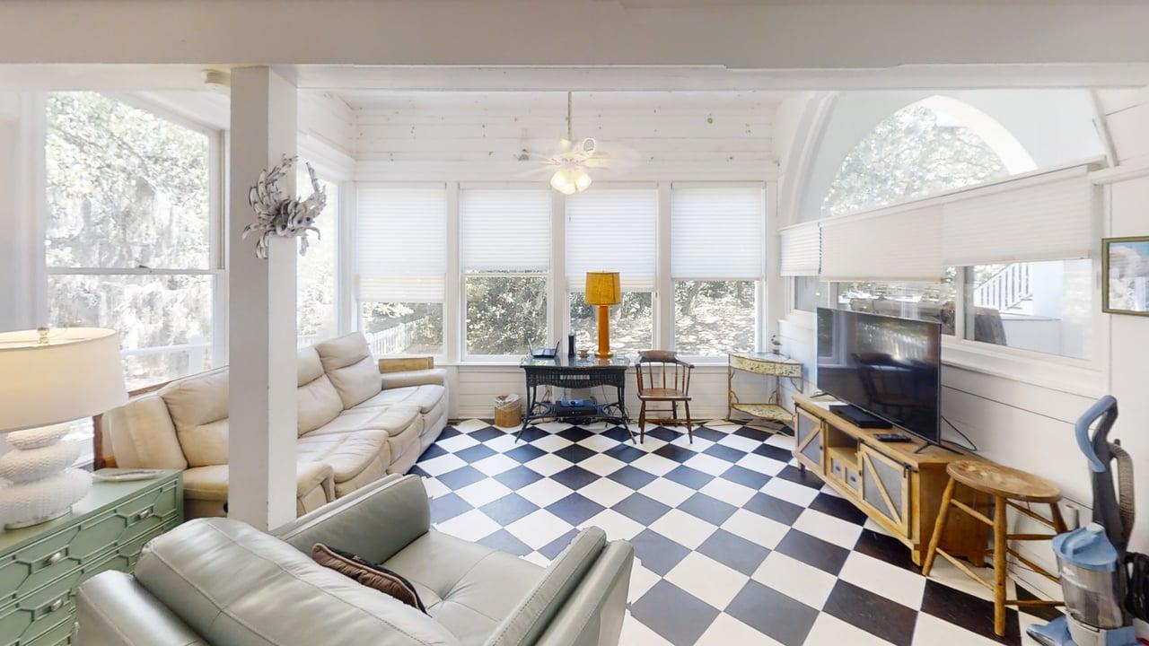 Pelican Inn | Photo 35