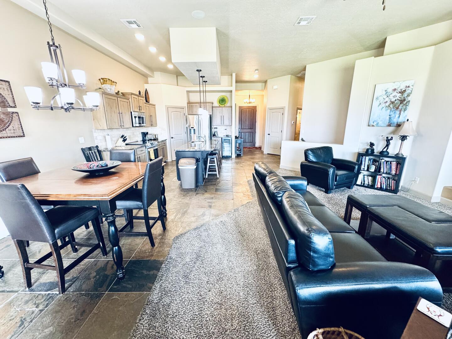 Golf Course Views Over 10th Tee Box – Sleeps 10 | Photo 2