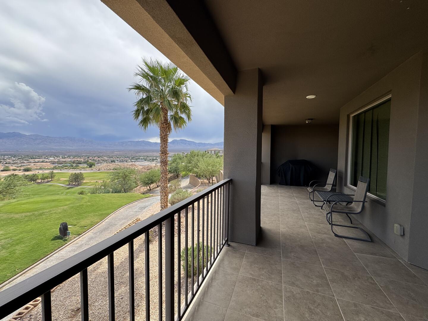 Golf Course Views Over 10th Tee Box – Sleeps 10 | Photo 14