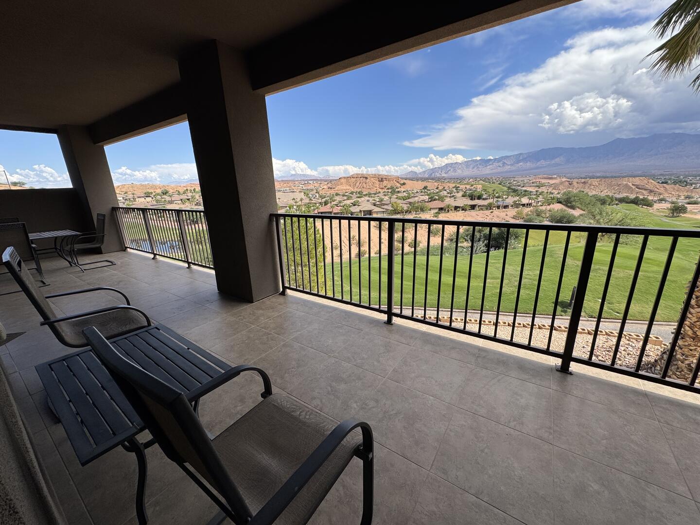 Golf Course Views Over 10th Tee Box – Sleeps 10 | Photo 10