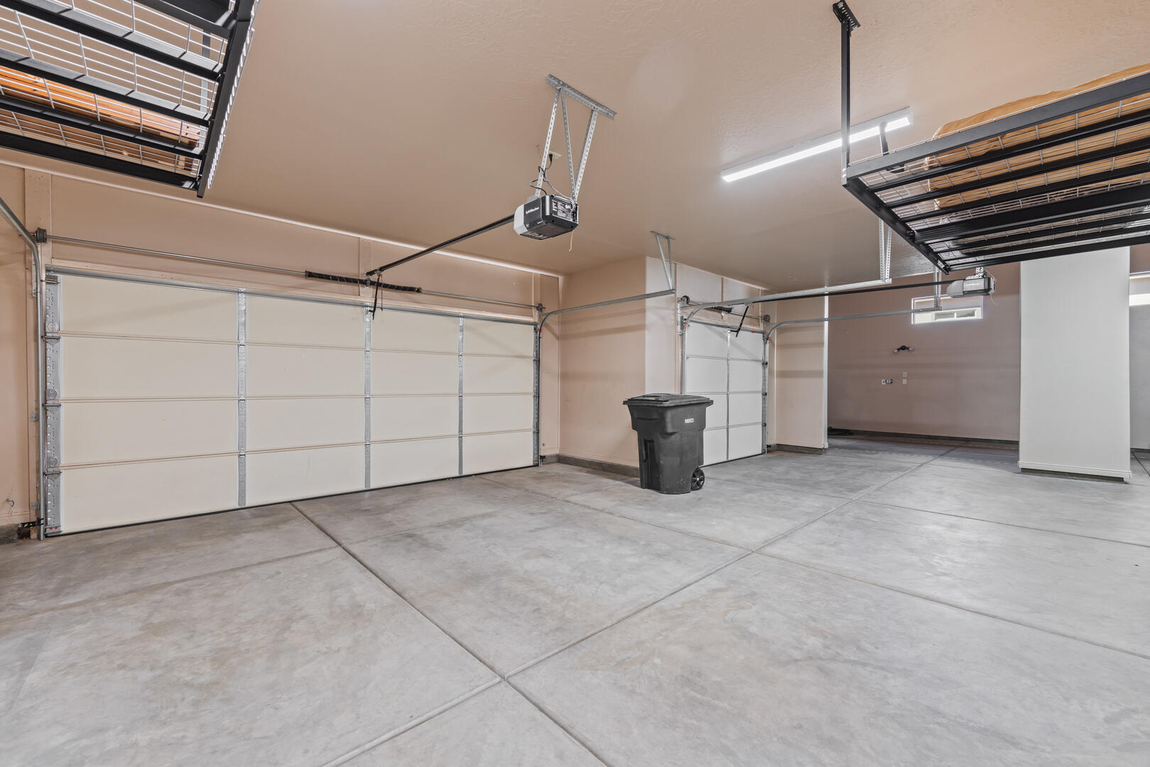 Paws and Putts Oasis | Photo 13