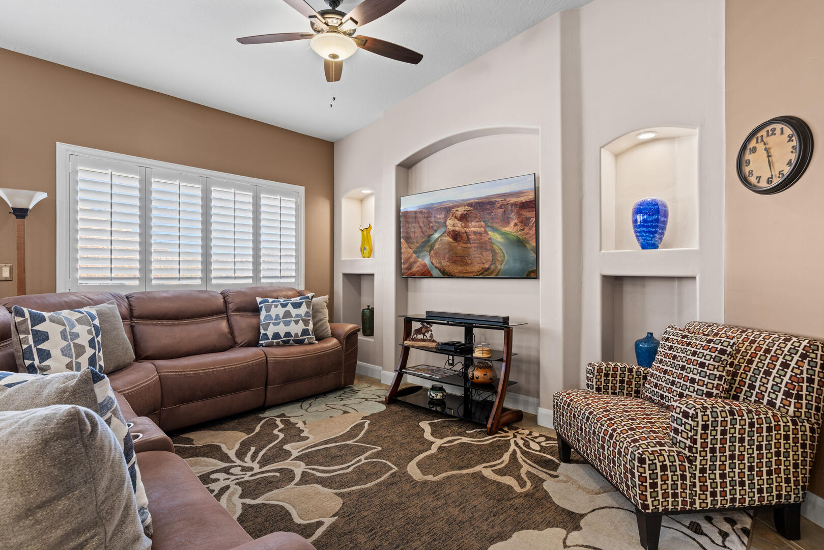 Paws and Putts Oasis | Photo 33