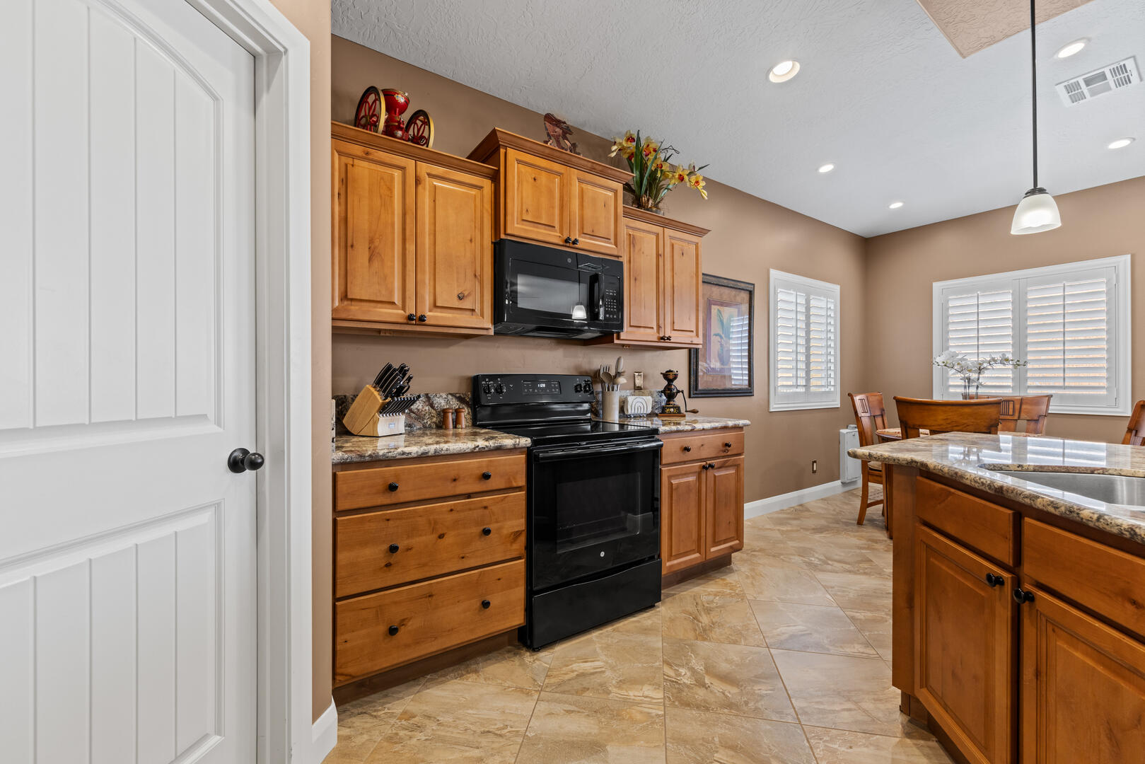 Paws and Putts Oasis | Photo 20