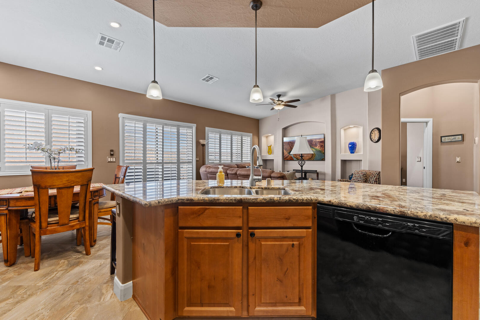 Paws and Putts Oasis | Photo 26