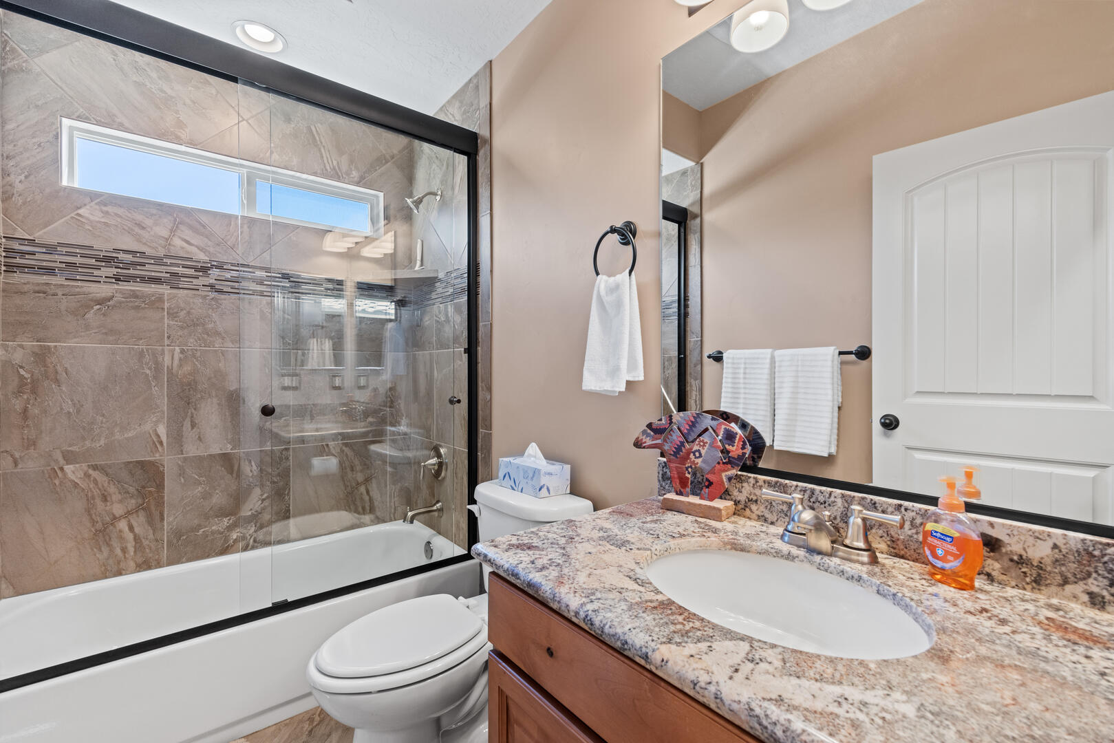 Paws and Putts Oasis | Photo 10