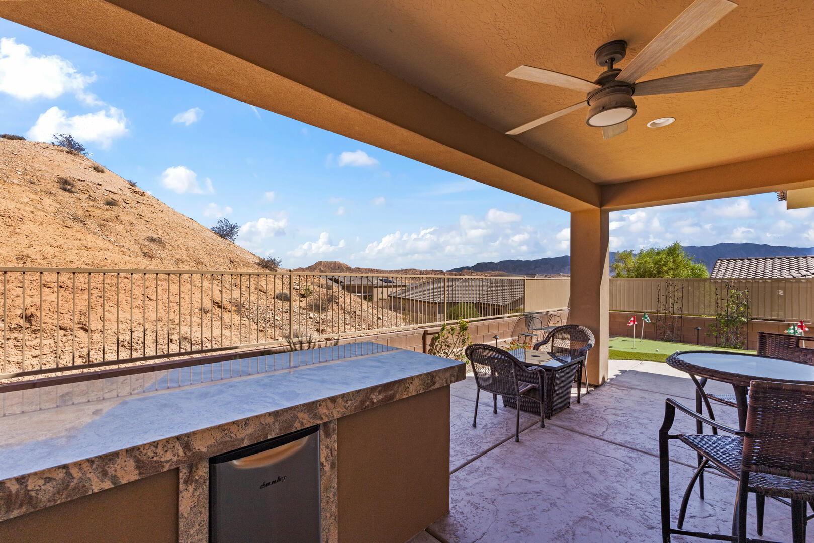 Paws and Putts Oasis | Photo 42