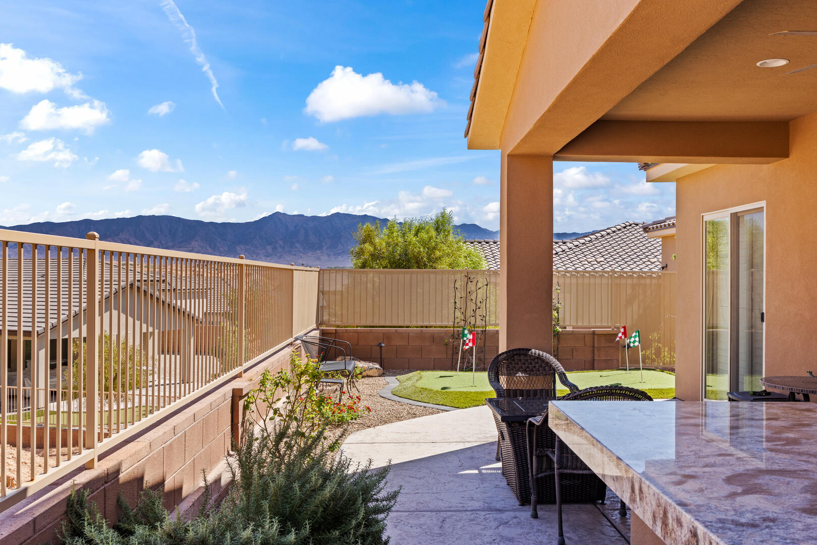 Paws and Putts Oasis | Photo 61