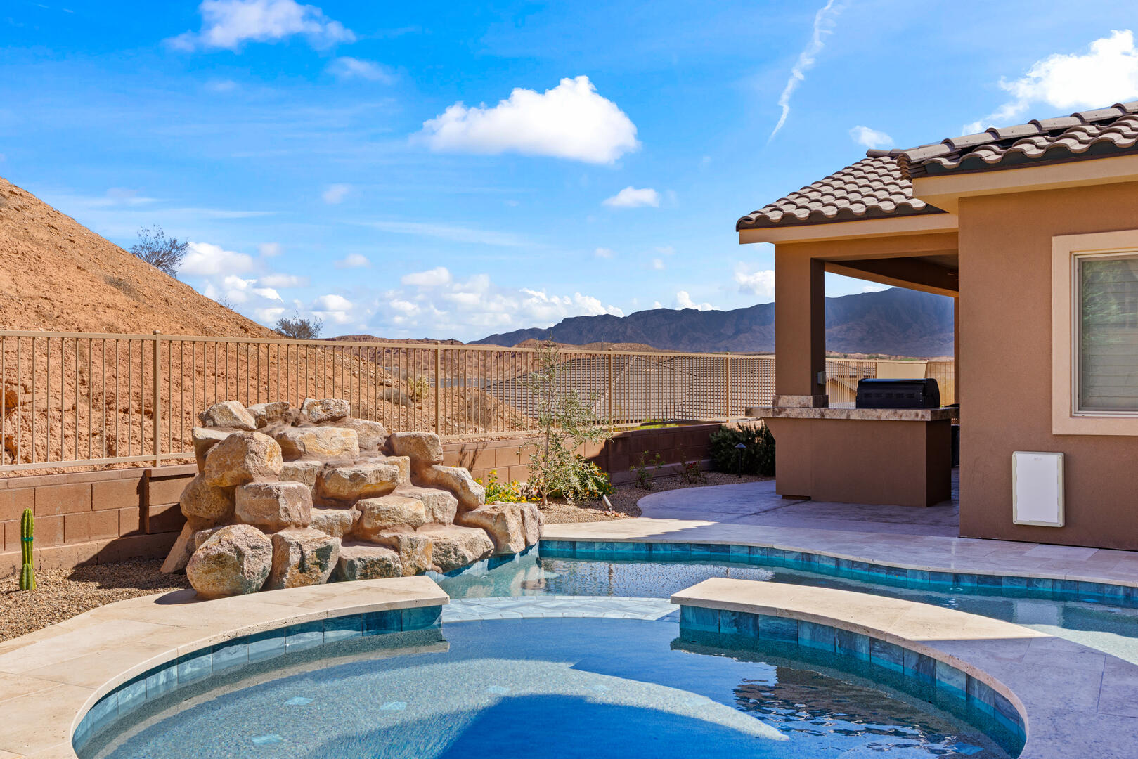 Paws and Putts Oasis | Photo 45