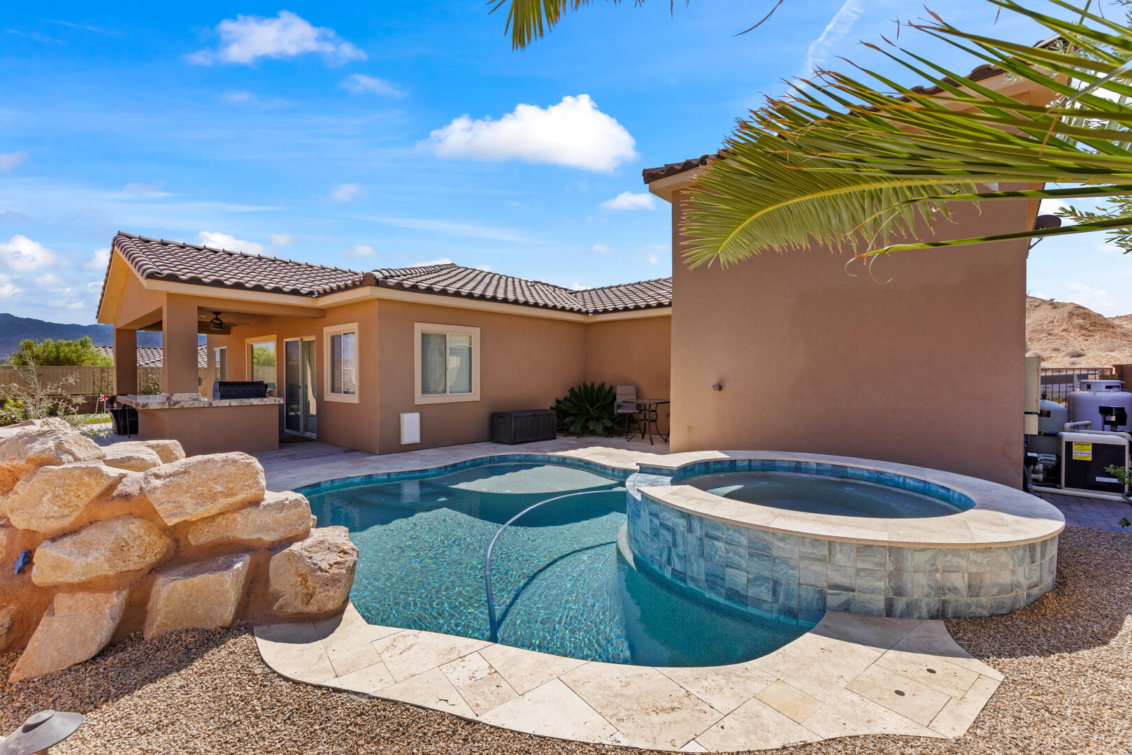 Paws and Putts Oasis | Photo 47