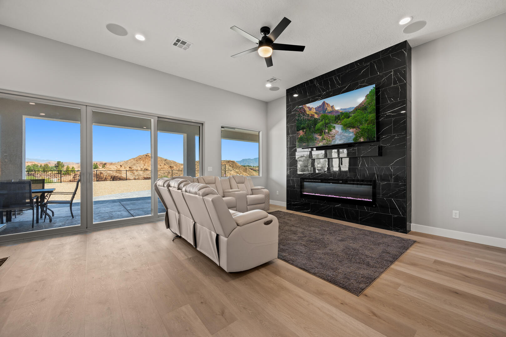 Four Paws & Fairways | Photo 38