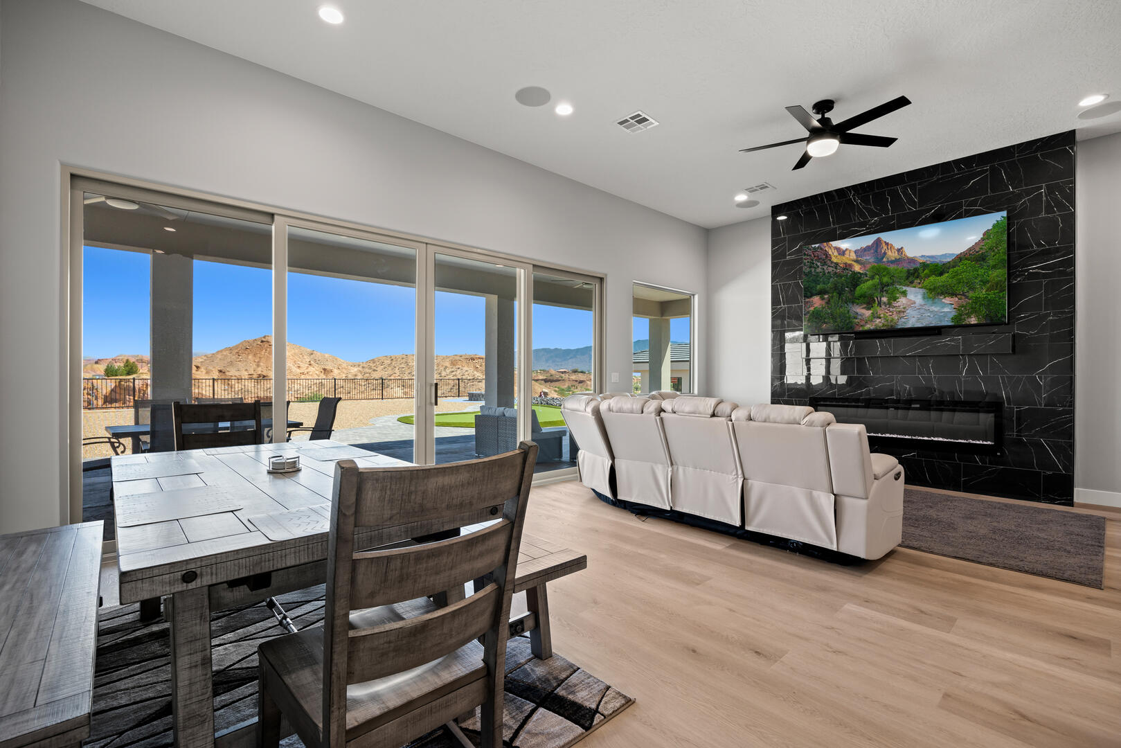 Four Paws & Fairways | Photo 44