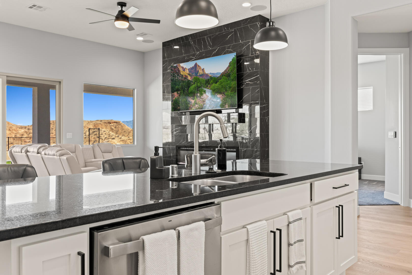 Four Paws & Fairways | Photo 52