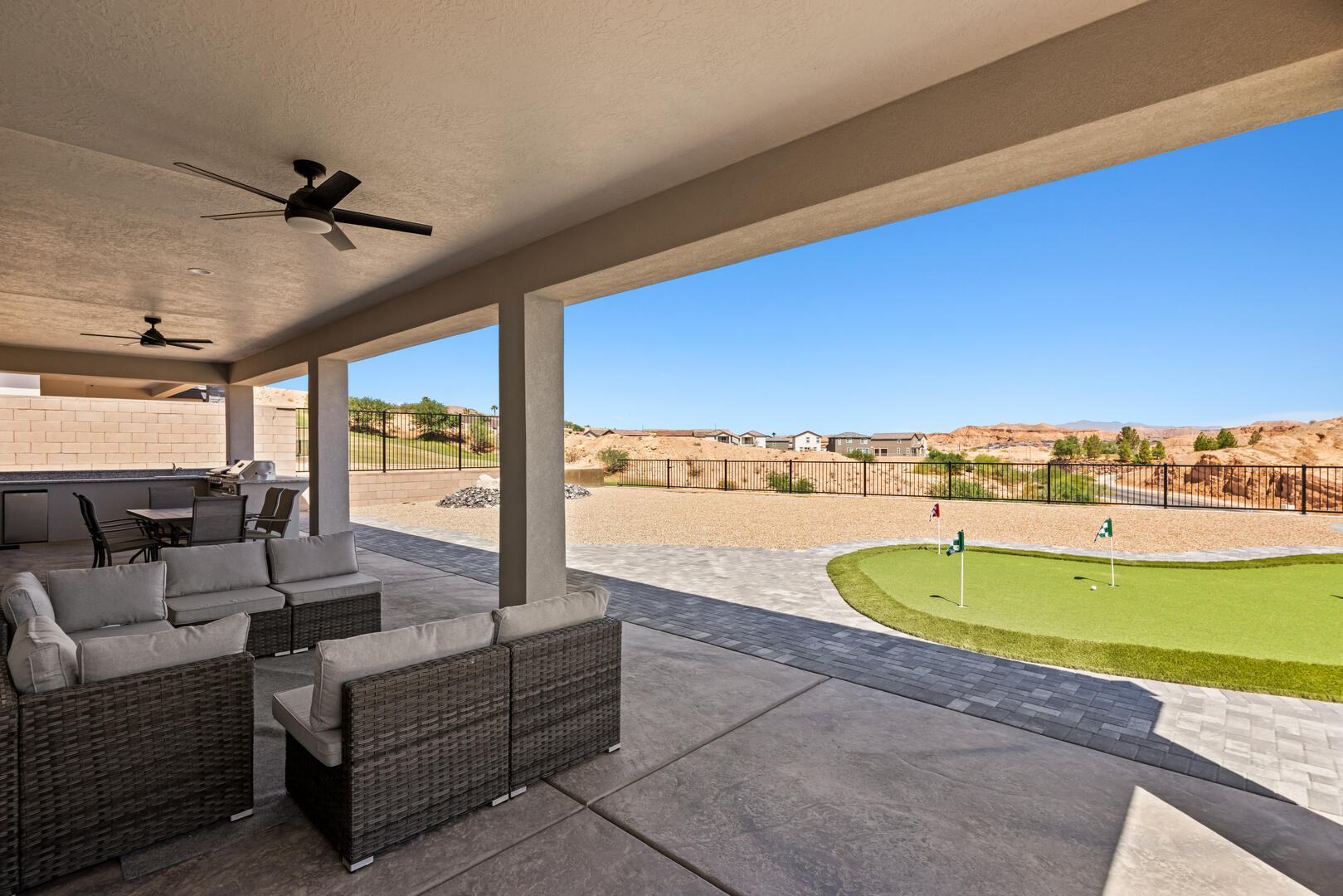 Four Paws & Fairways | Photo 62