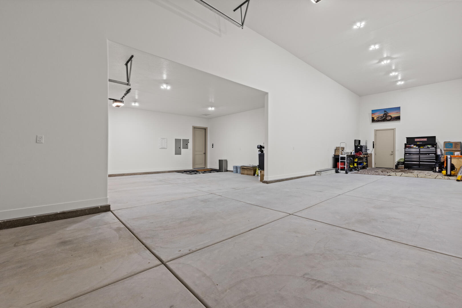 Horizon Luxe Escape | Photo 22