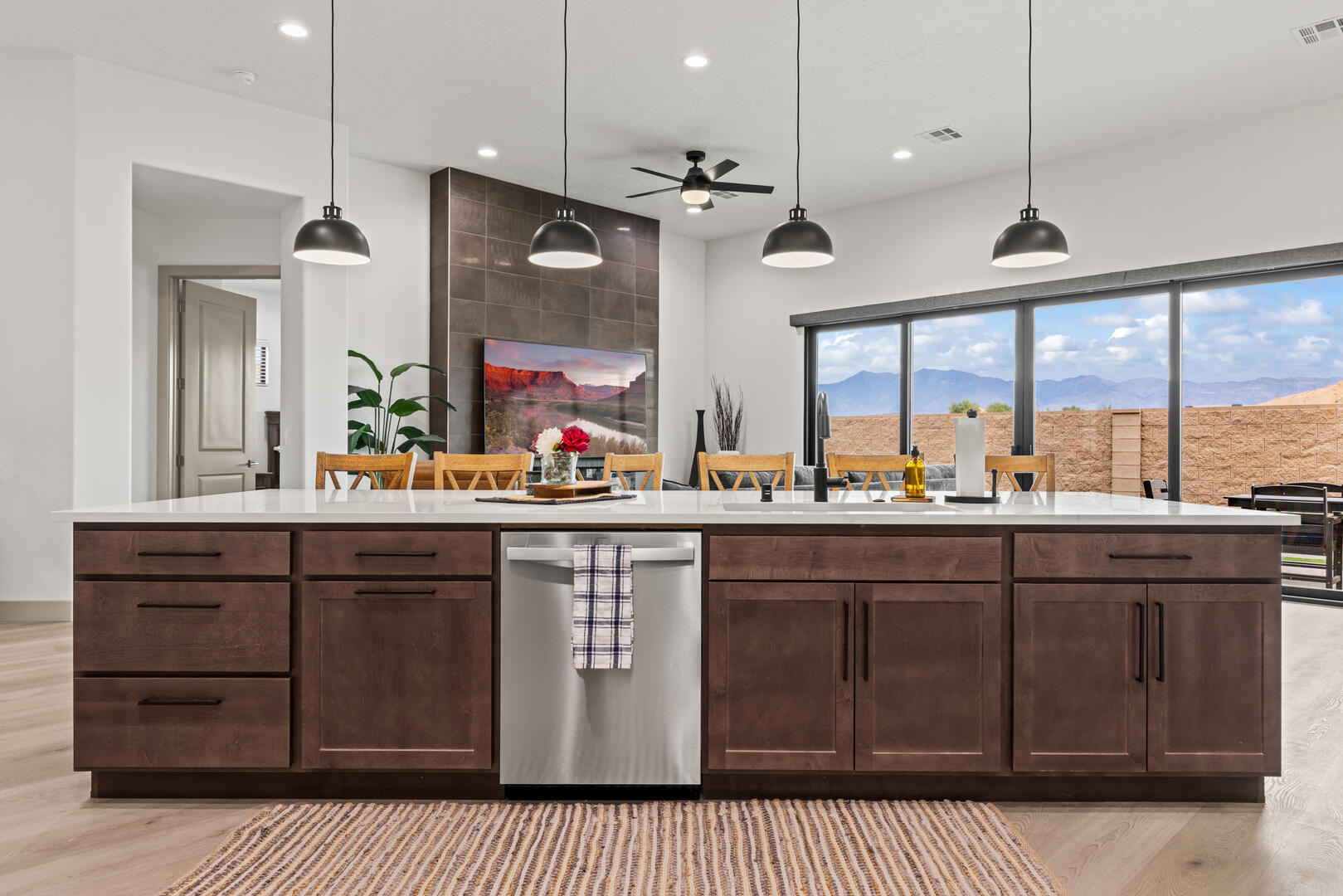 Horizon Luxe Escape | Photo 37