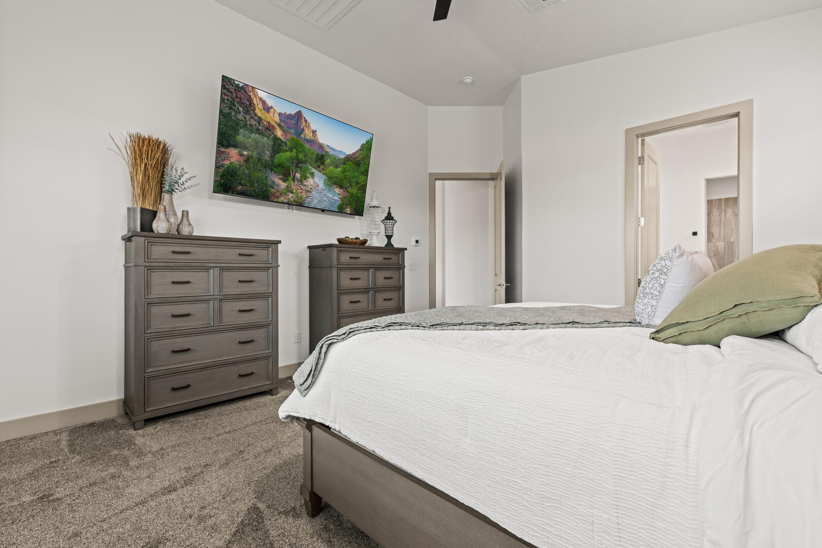 Horizon Luxe Escape | Photo 42