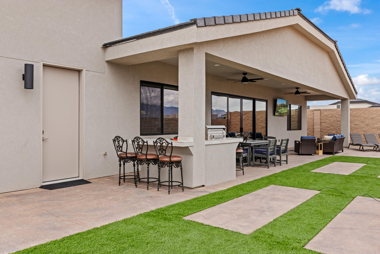 Horizon Luxe Escape | Photo 64