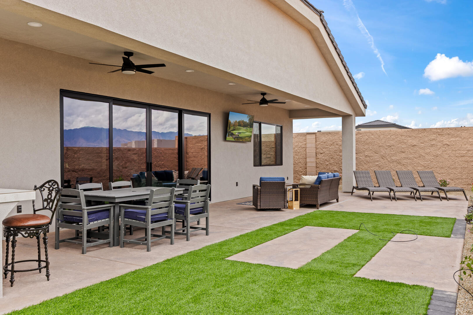 Horizon Luxe Escape | Photo 65