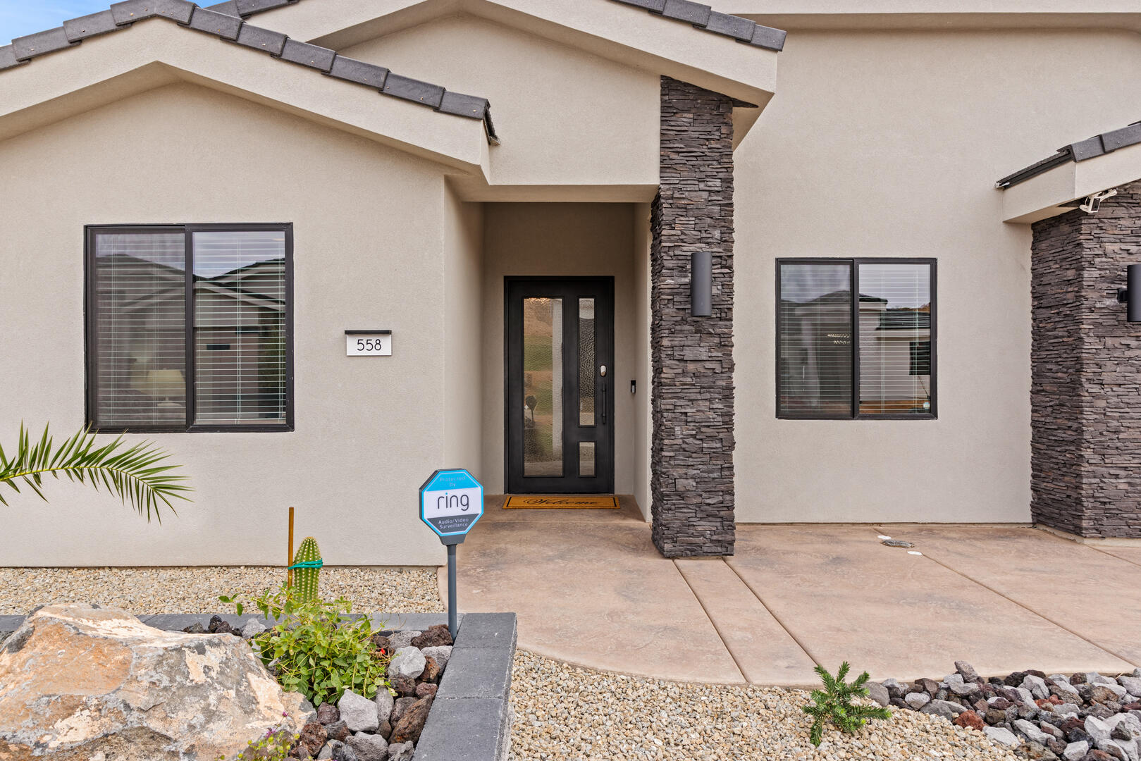 Horizon Luxe Escape | Photo 2