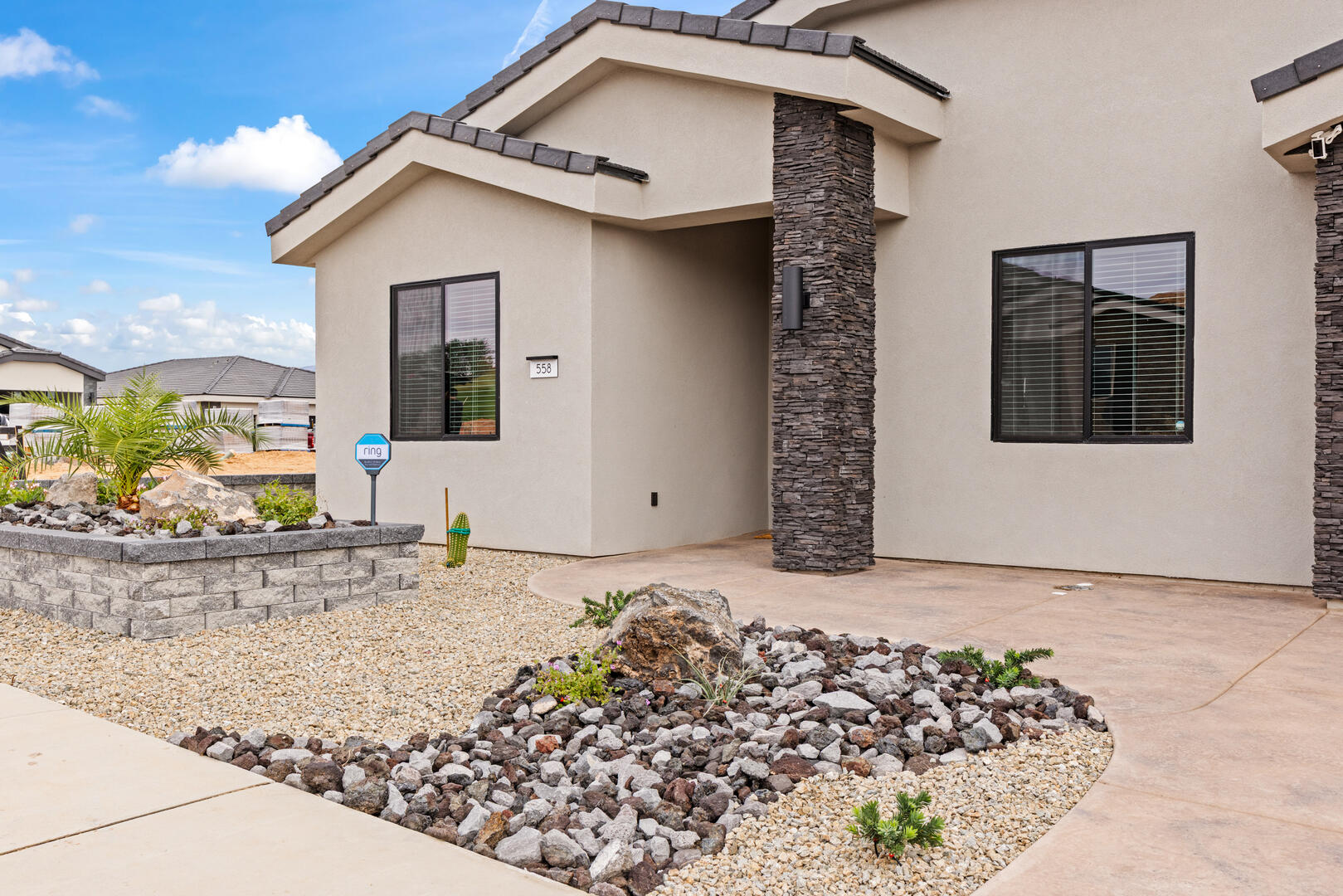 Horizon Luxe Escape | Photo 5