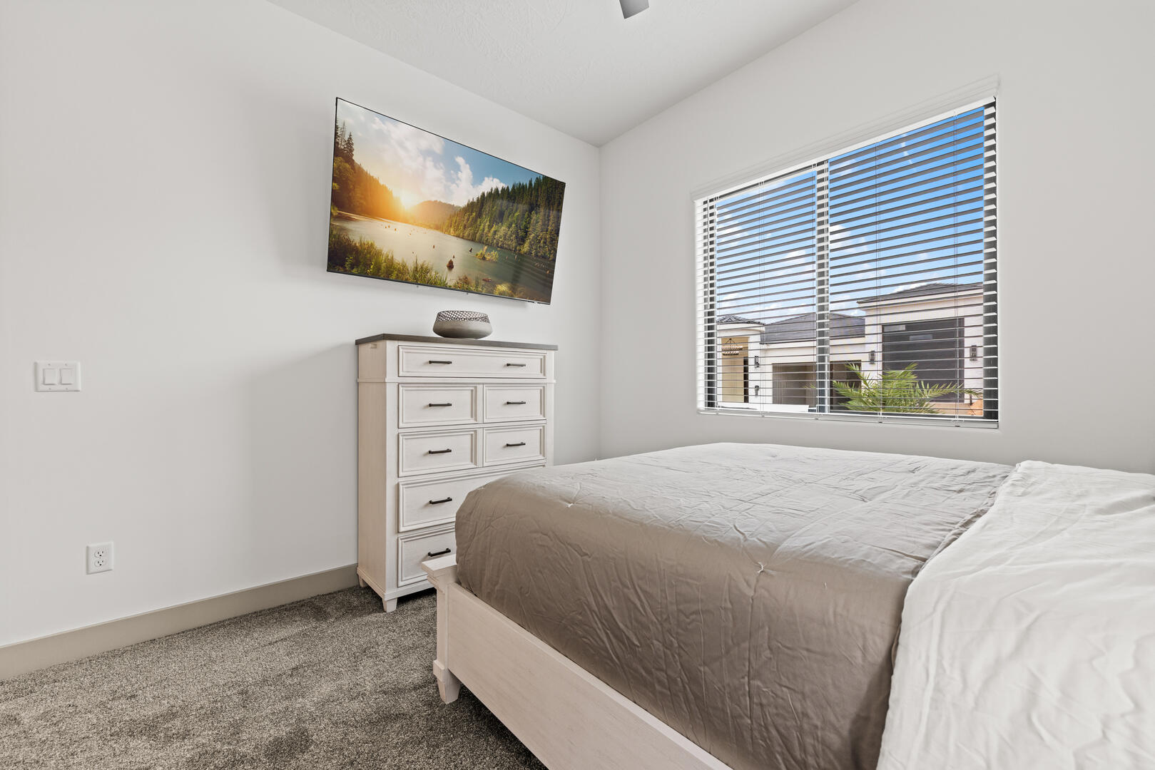 Horizon Luxe Escape | Photo 14