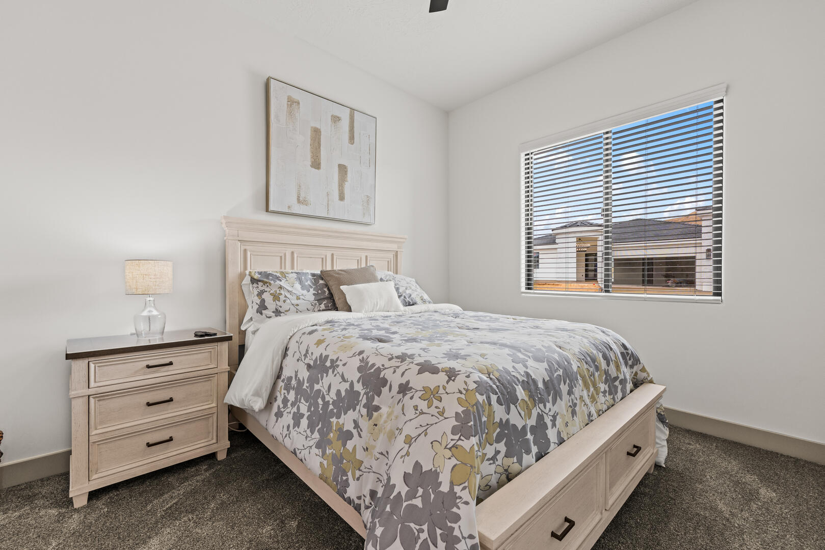 Horizon Luxe Escape | Photo 15