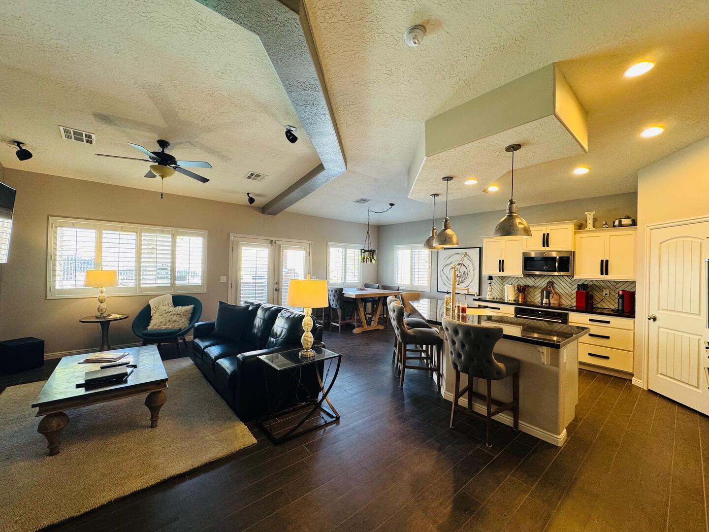 Sunstone Escape | Photo 6