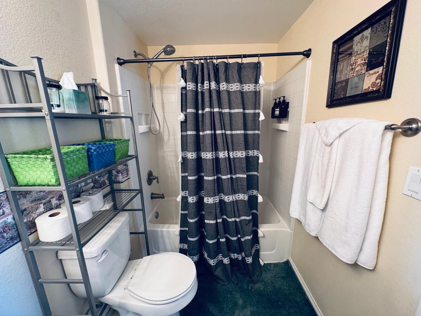 Primary Bathroom En-Suite