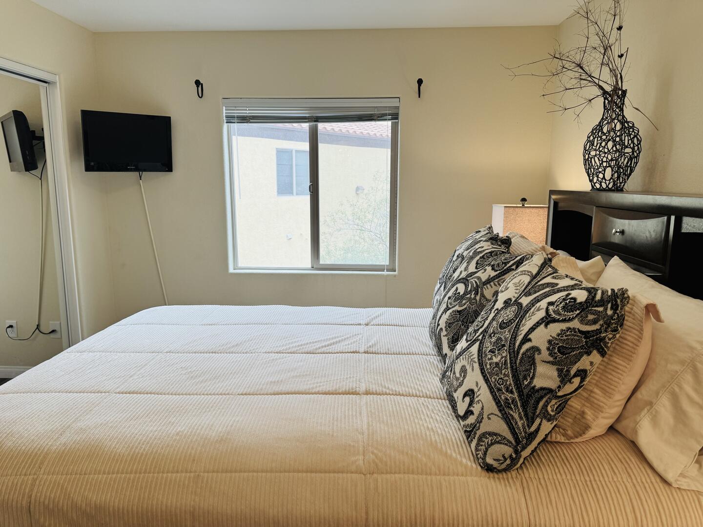 Queens Landing | Photo 12