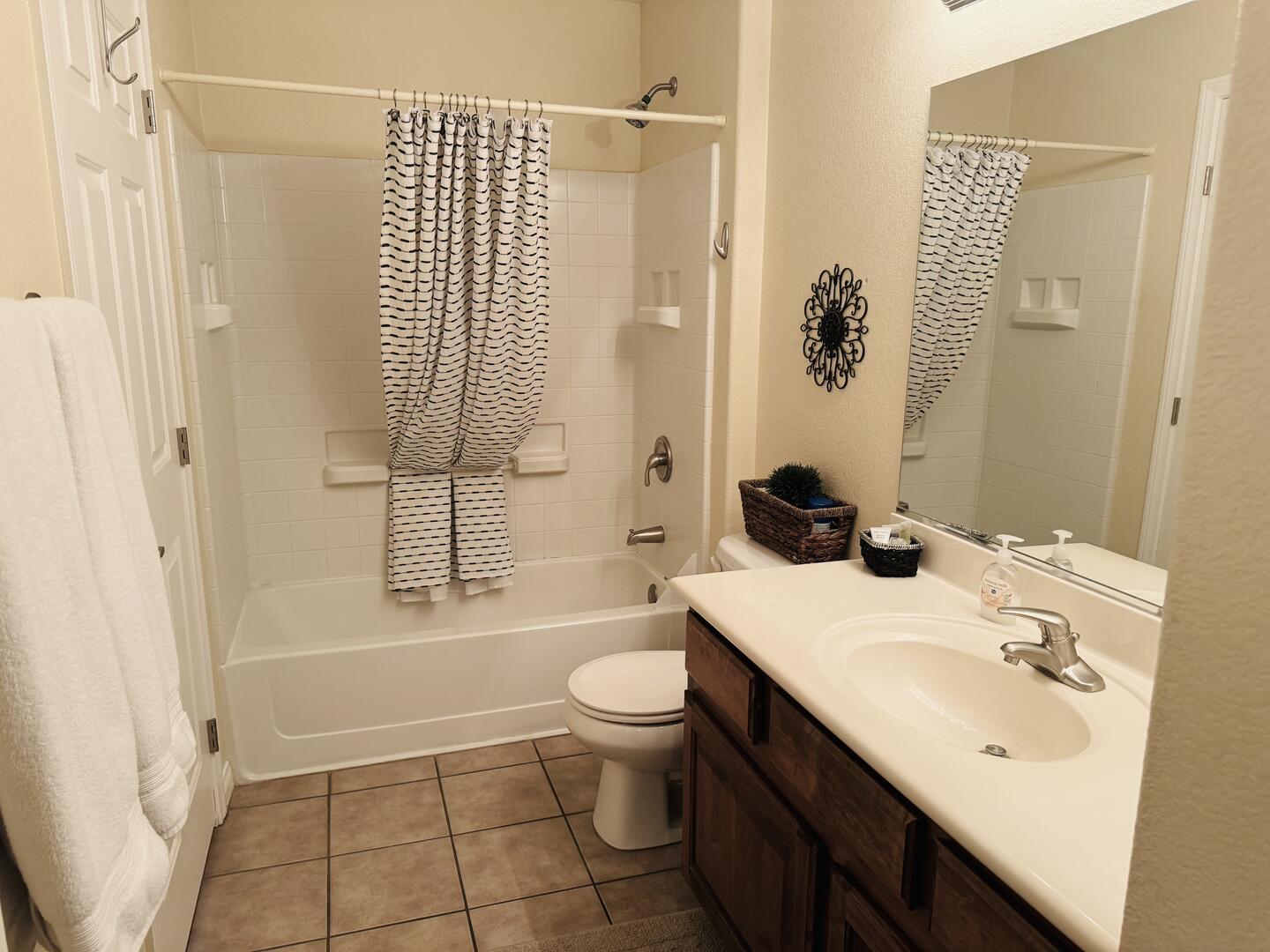 Queens Landing | Photo 17