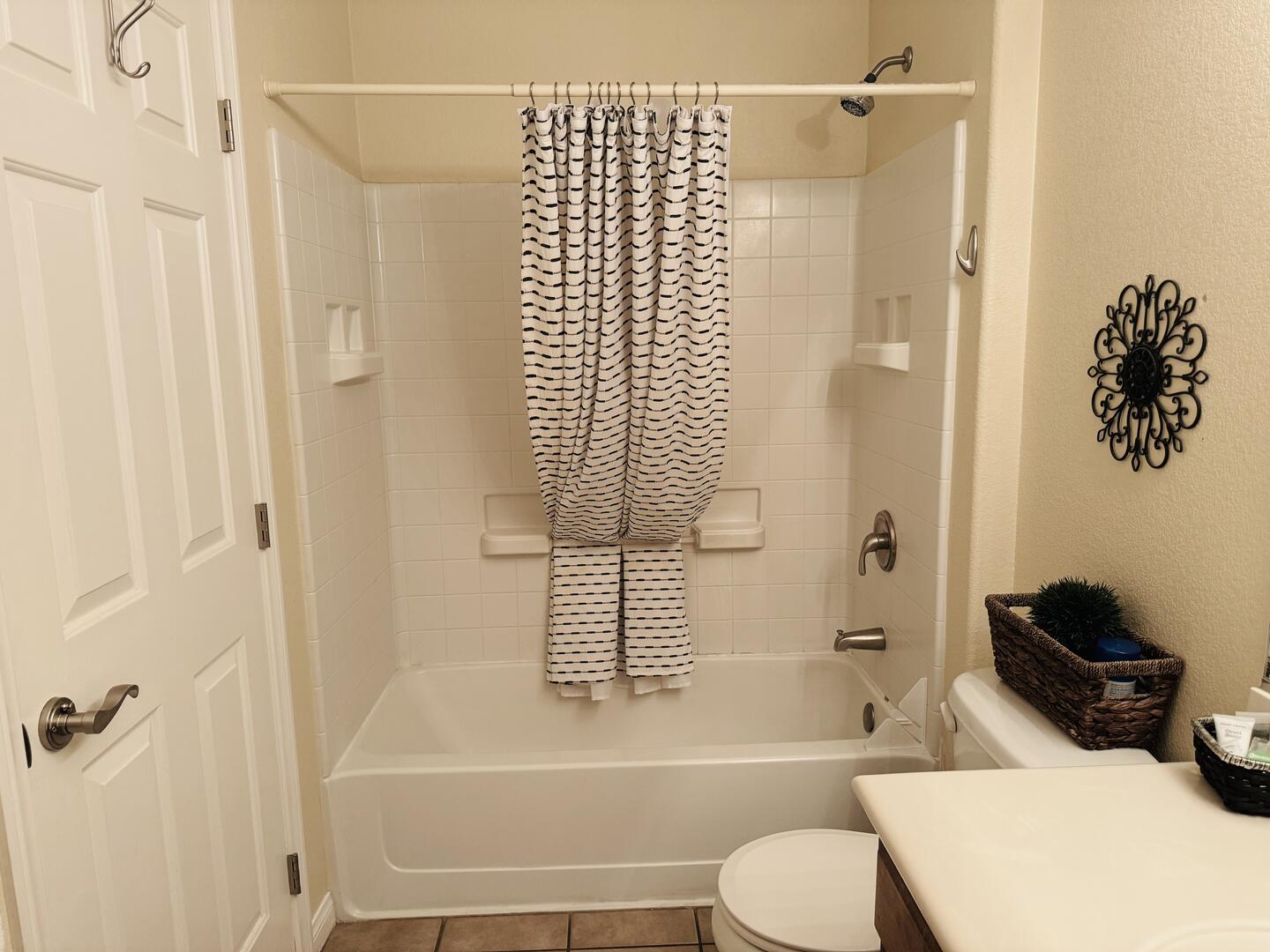 Queens Landing | Photo 15