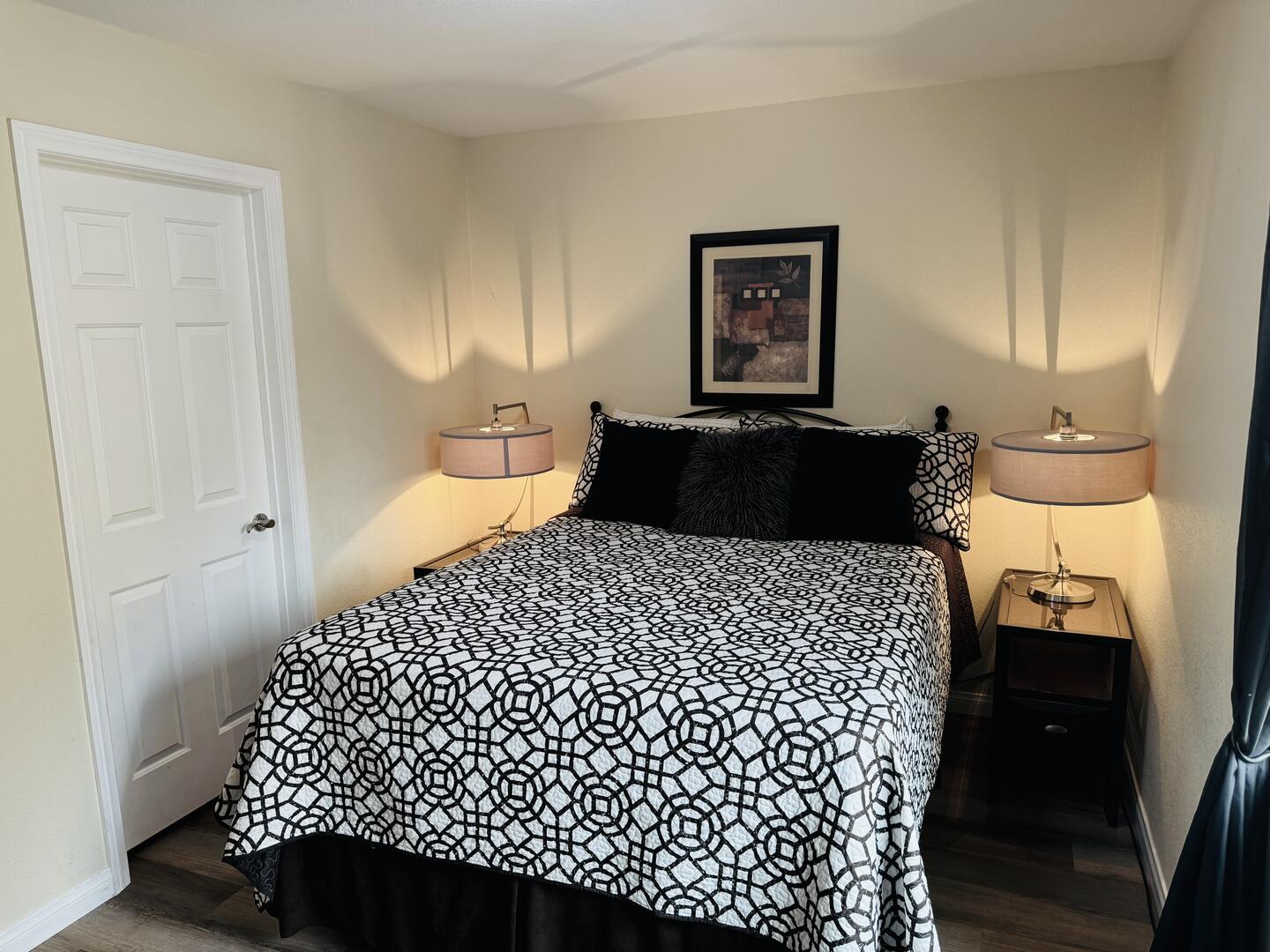 Queens Landing | Photo 19