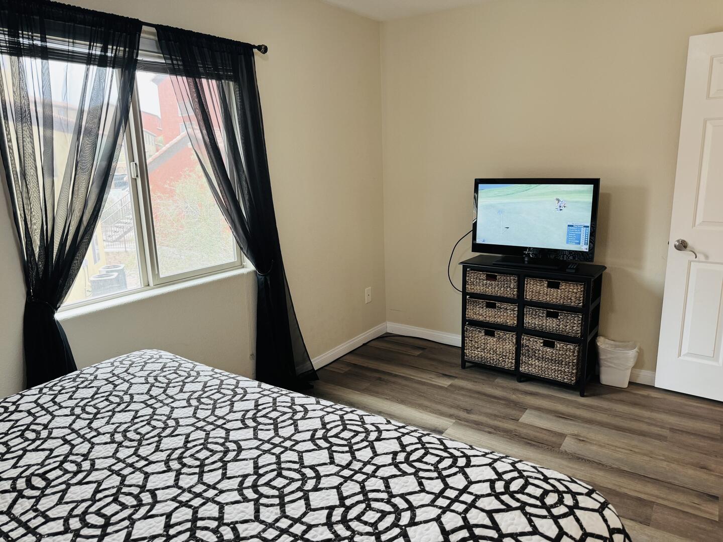 Queens Landing | Photo 21