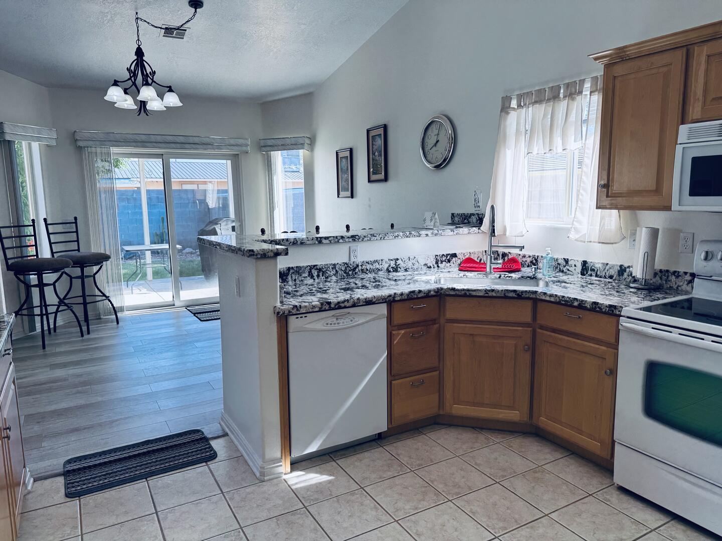 Cherokee Street Home | Photo 11