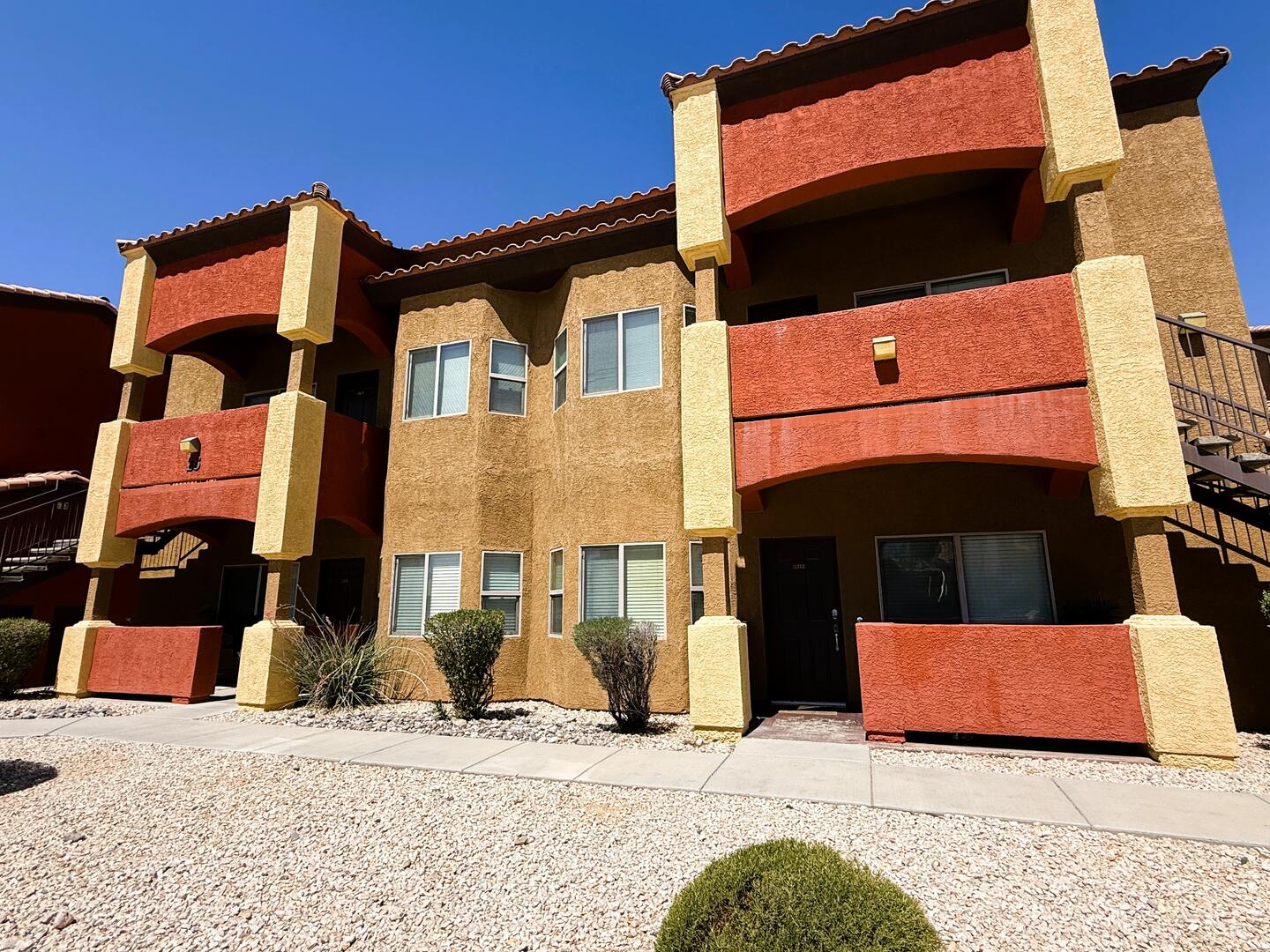 Desert Paradise | Photo 23