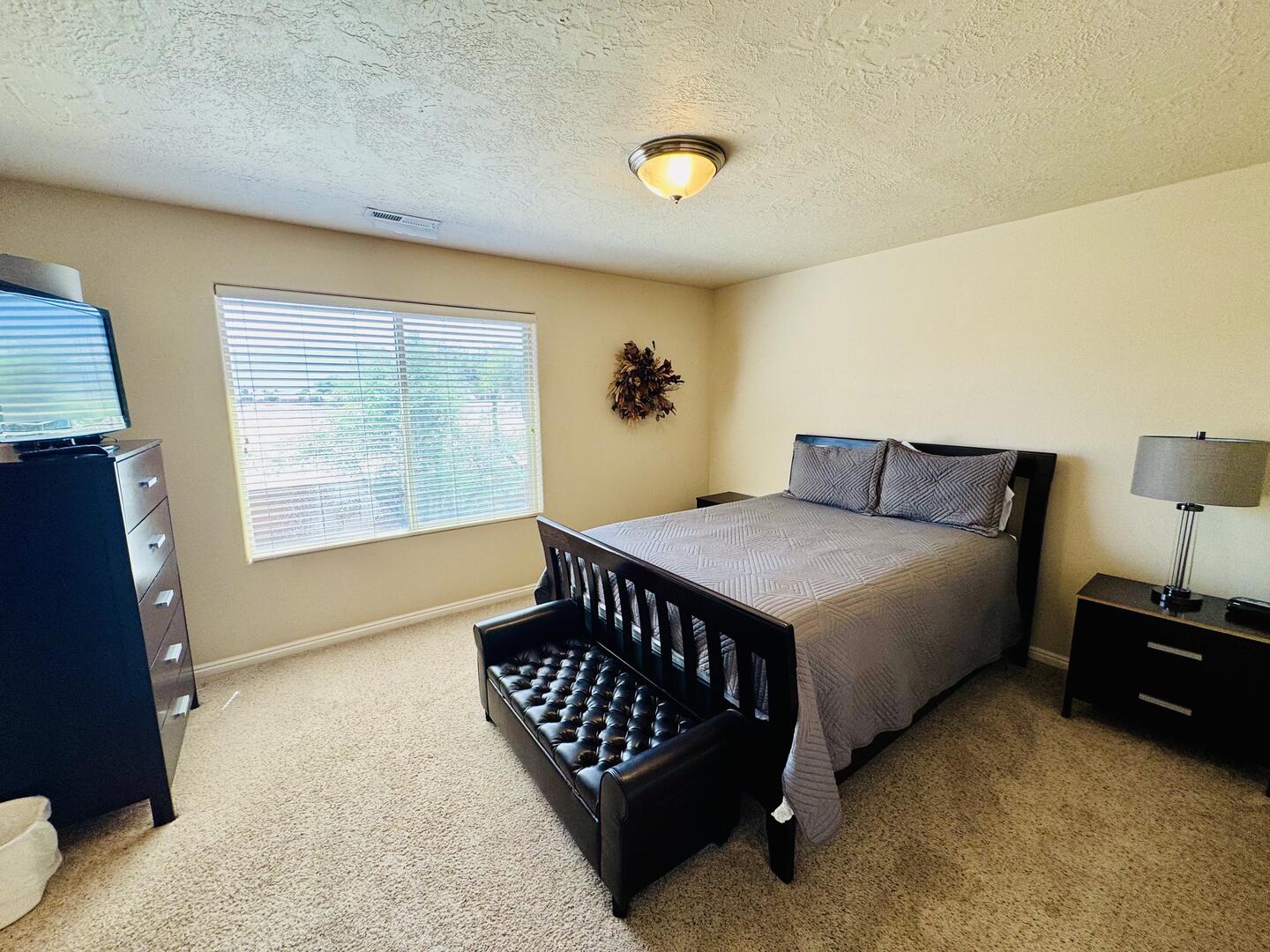 Queen Bedroom 2