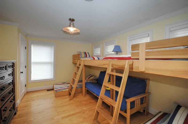 C432 Rosebriar Keep