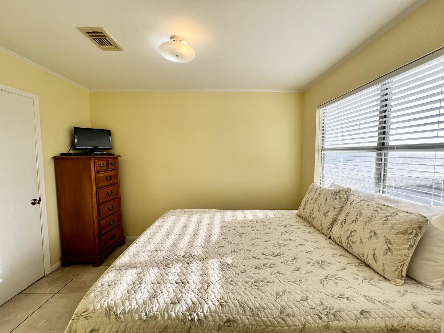 Happiness Is | Photo 15