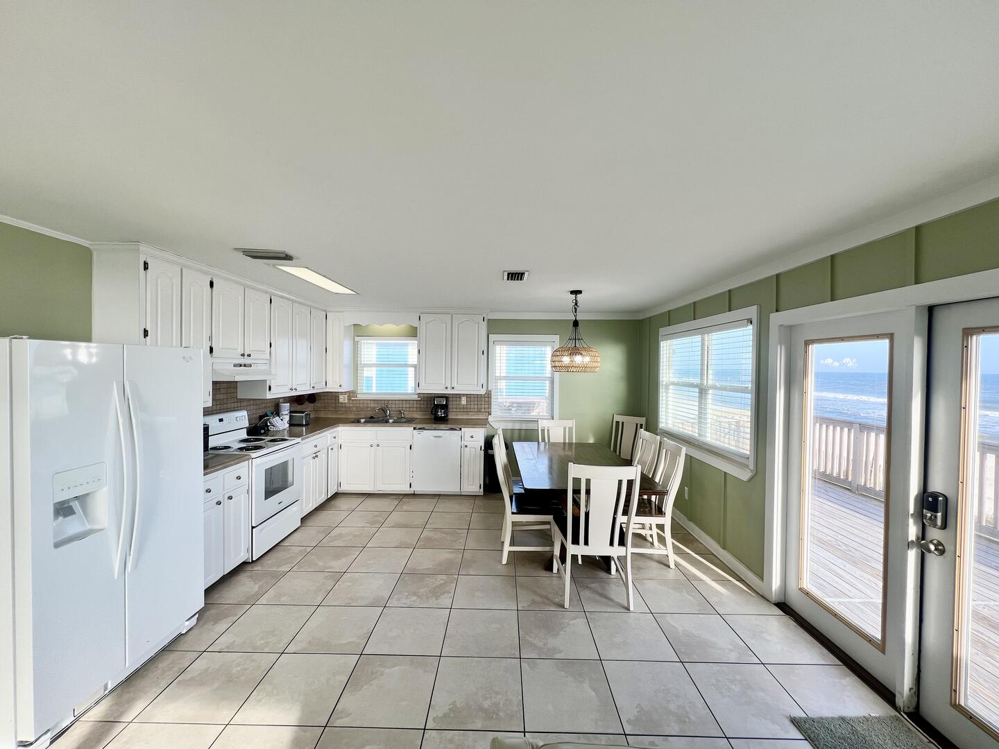 Happiness Is | Photo 10