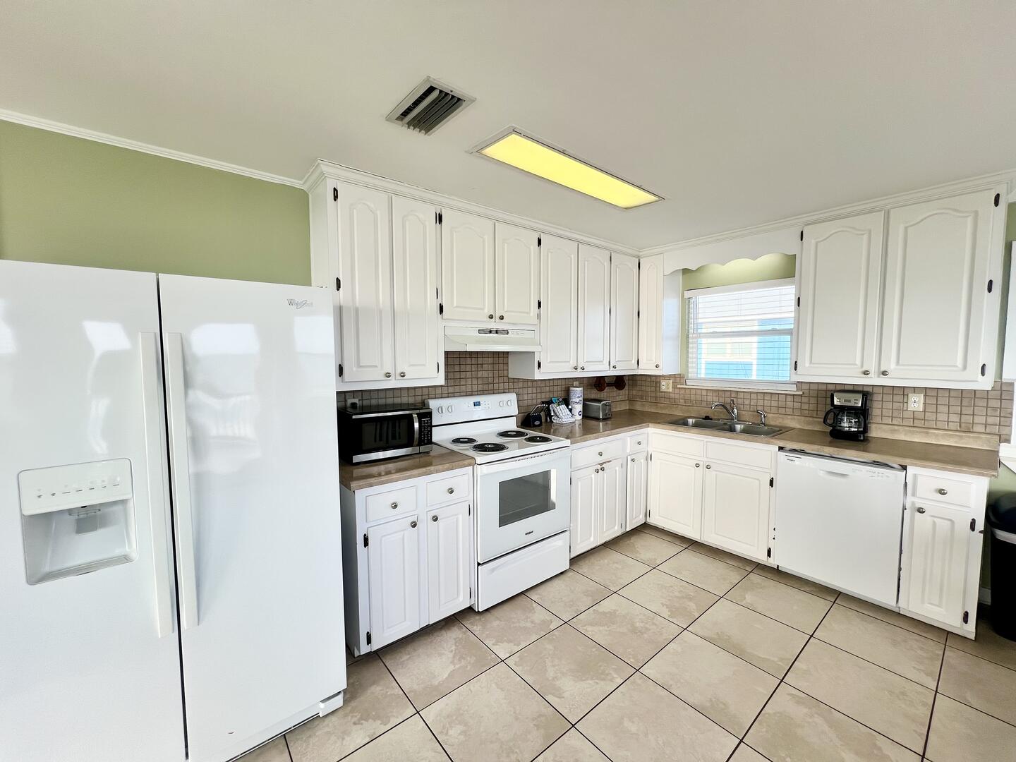 Happiness Is | Photo 12