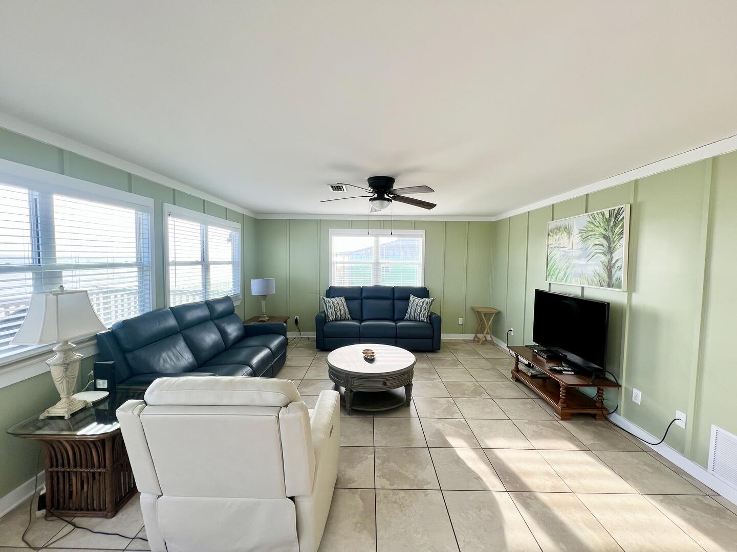 Happiness Is | Photo 9