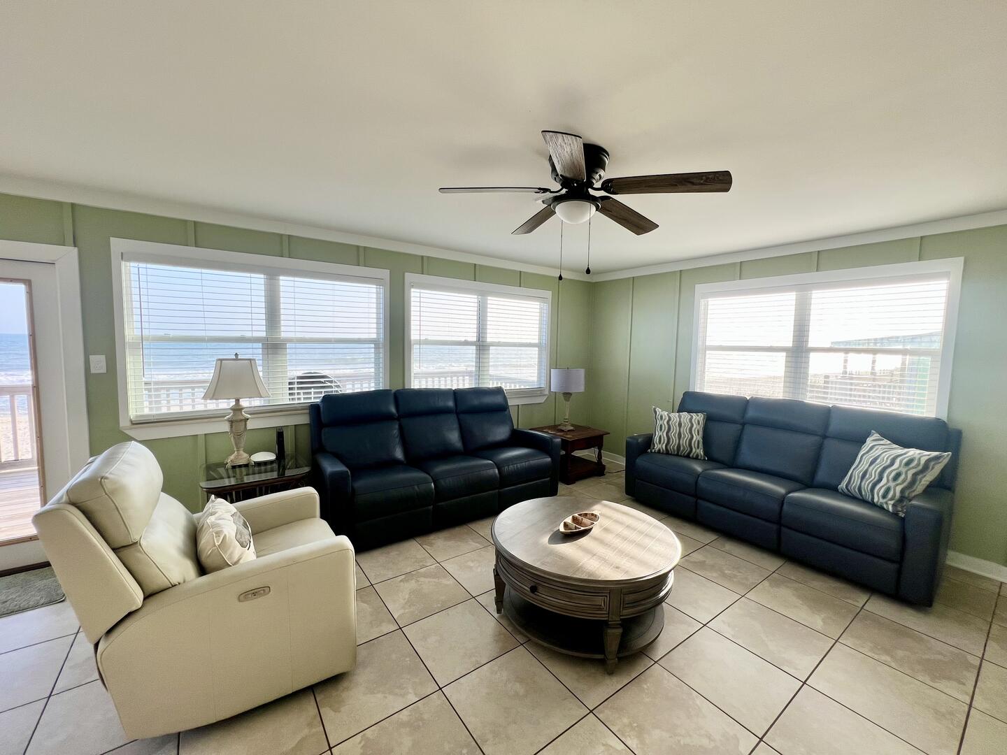 Happiness Is | Photo 8